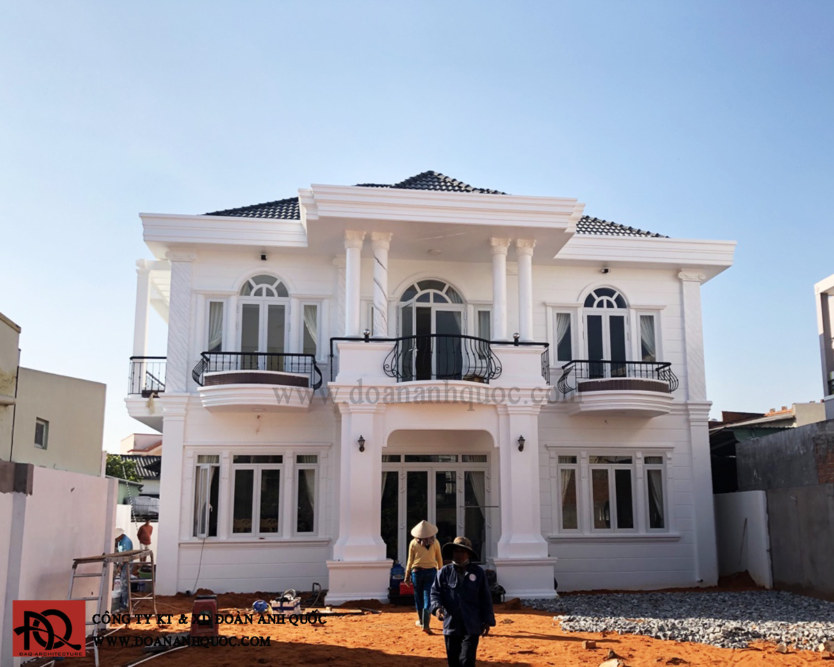Thiet-ke-thi-cong-biet-thu-mot-tret-mot-lau-phan-thiet